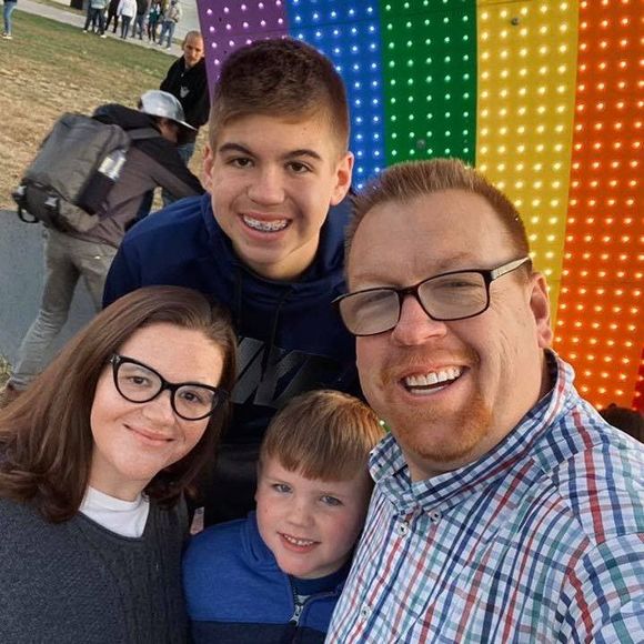 Meet your Posher, Kevin - Picture 1 of 1